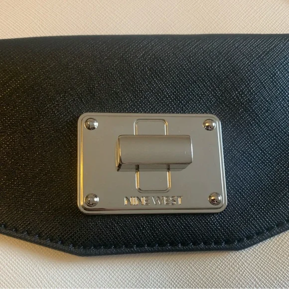 NINE WEST Chic Black and White “Rock And Lock” Handbag/Crossbody Bag - Picture 4 of 7